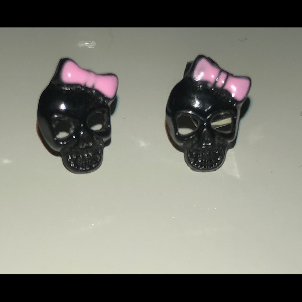 Skull 💀 earings